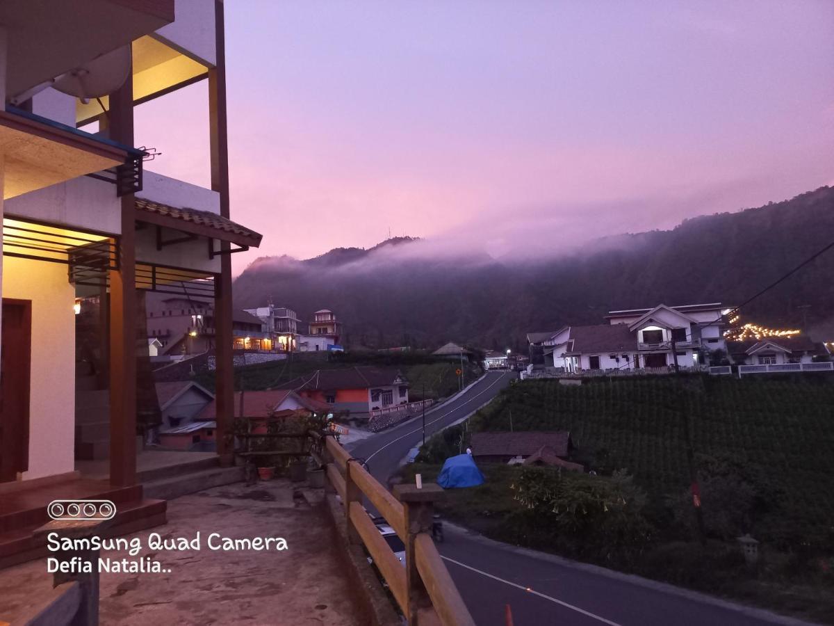 Bromo Deddy Homestay ภายนอก รูปภาพ